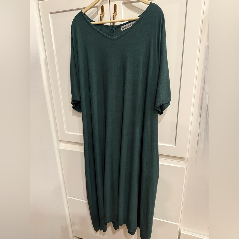 Forrest Green Maxi Dress w/ pockets Size 1-3x